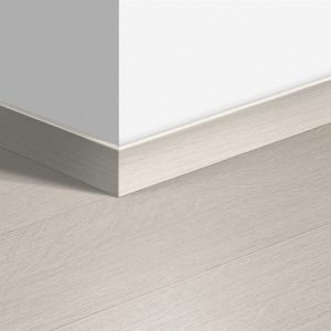 rodapié estandar Quick Step Valencia rodapié estandar Quick Step Valencia