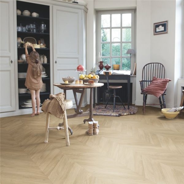 chevrón medium Laminados Quick Step