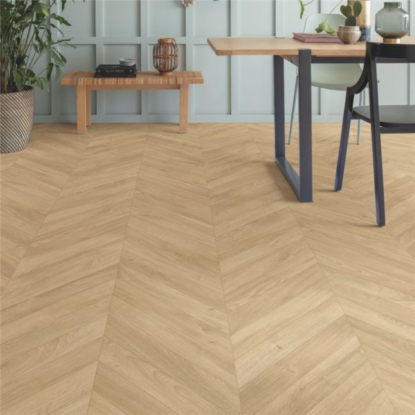 chevrón medium Laminados Quick Step