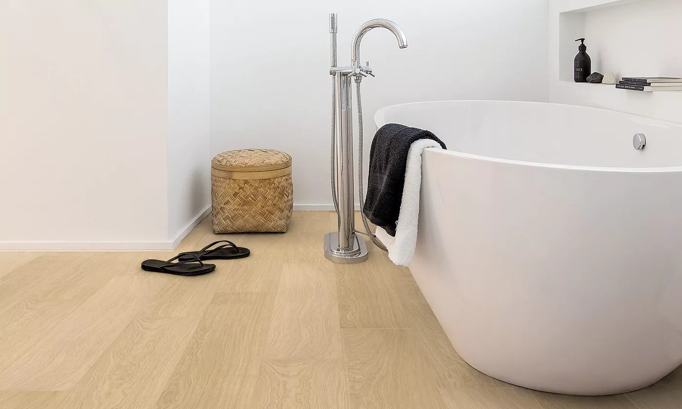 Quick-Step-natural-bathroom-floor suelo laminado de 12 mm